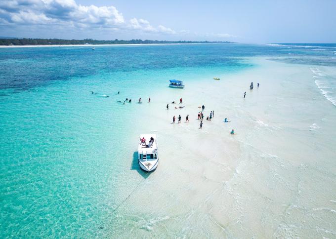 Z serca sawanny na najpiękniejszą plażę Kenii